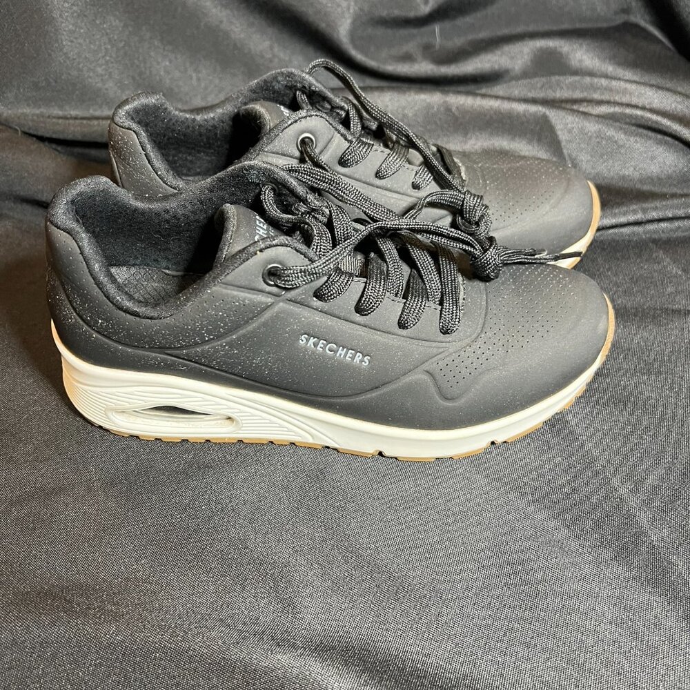 SKECHERS womens Uno Stand On Air cushion Sneakers black white walking gym shoes